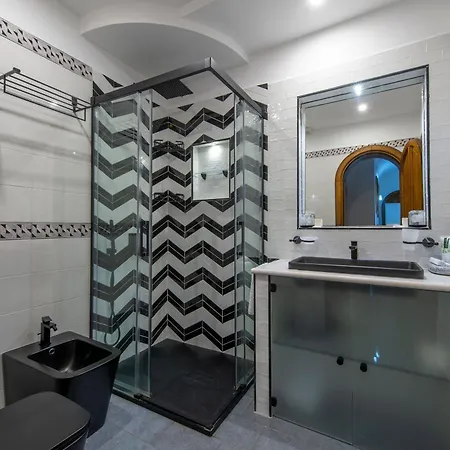 Nocleg ze śniadaniem Briganti Seaview Terrace 4*