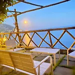 Briganti Exclusive Seaview Terrace 4*