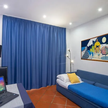 Briganti Seaview Terrace 4*