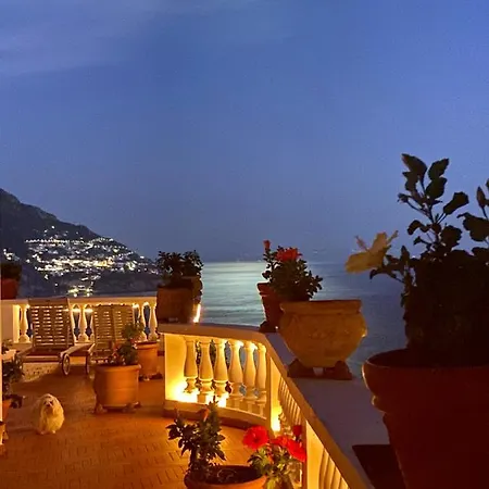 Briganti Seaview Terrace 4*