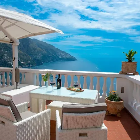 Briganti Seaview Terrace ポジターノ