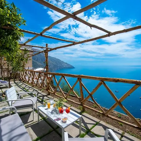 Villa Briganti Exclusive Huge Seaview Terrace Bed & Breakfast