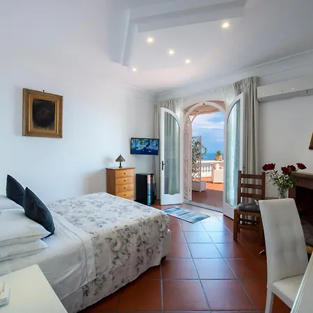 ベッド・アンド・ブレックファスト Briganti Seaview Terrace ポジターノ