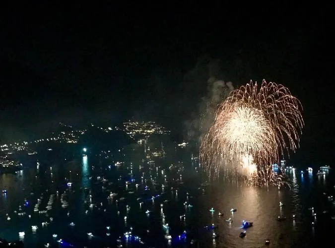 Briganti Seaview Terrace 4*