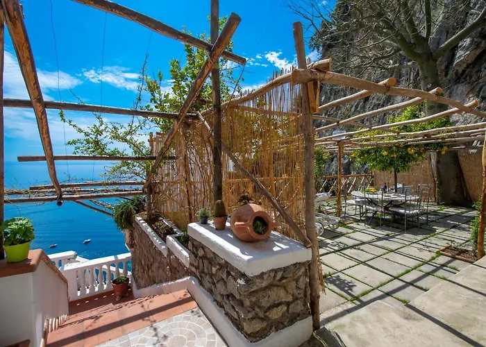 Briganti Seaview Terrace Panzió Positano