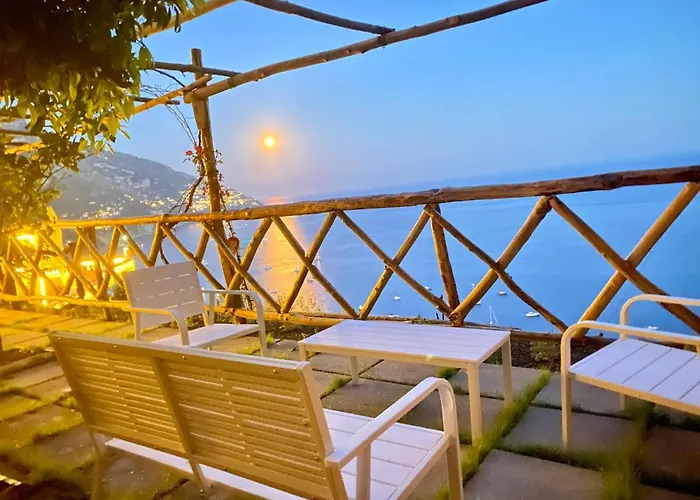 Briganti Seaview Terrace 4*