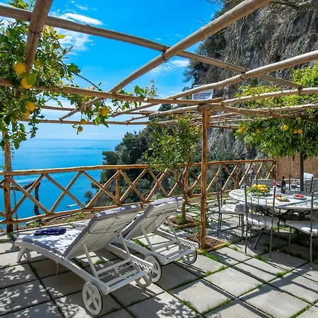 Briganti Seaview Terrace