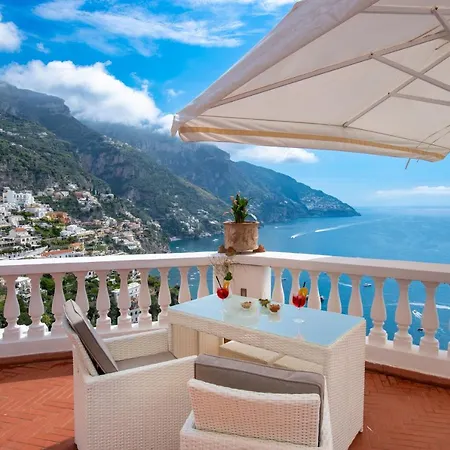 Briganti Seaview Terrace 2* פוזיטנו